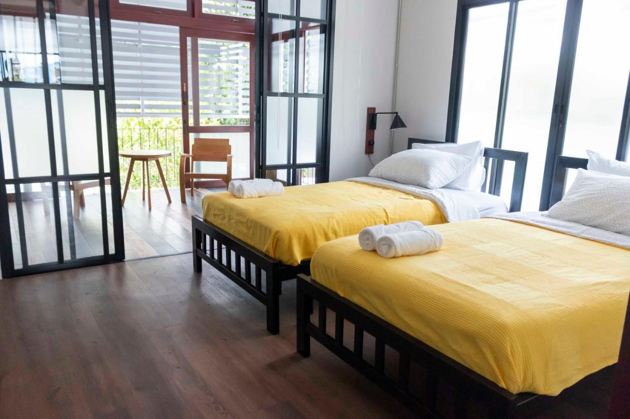 Liaw Base House Vandrerhjem Bangkok Eksteriør bilde